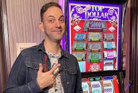 Pemain bermain Quickspin di platform olxtoto login dengan kontrol taruhan yang fleksibel dan transparan